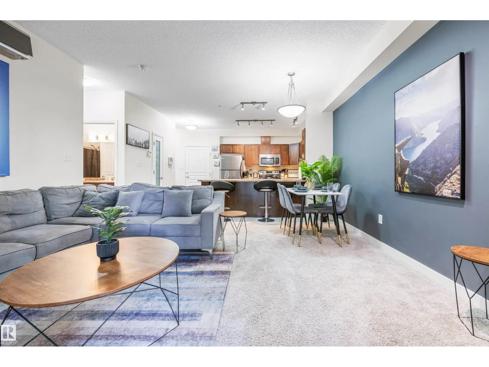 #120 2035 GRANTHAM CT NW