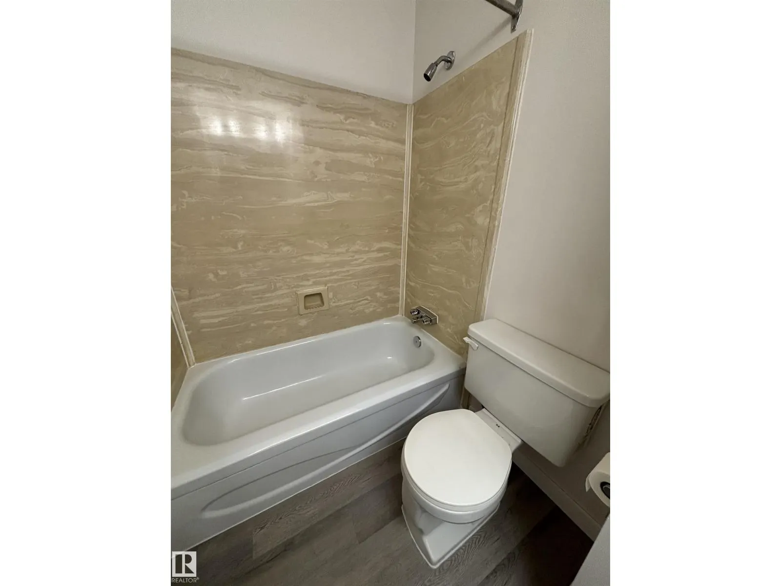 5512 38B AV NW