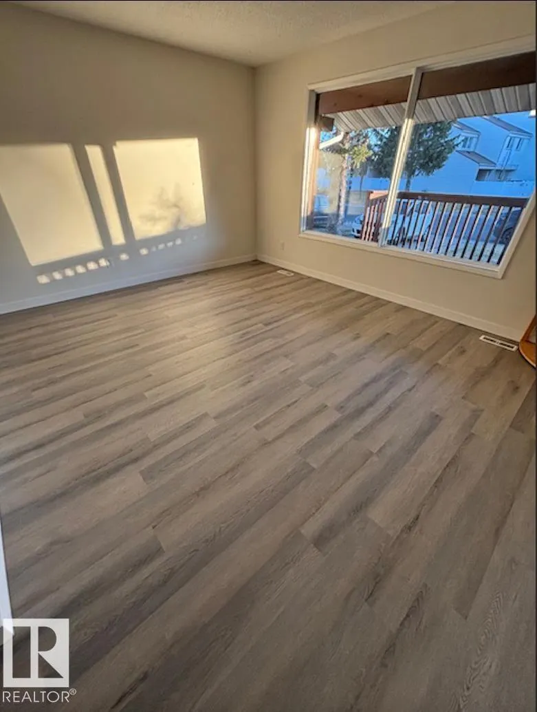 5512 38B AV NW