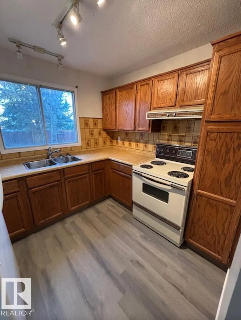 5512 38B AV NW