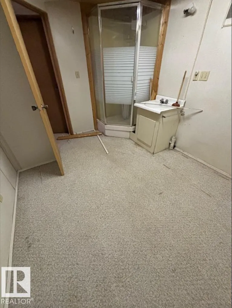 5512 38B AV NW