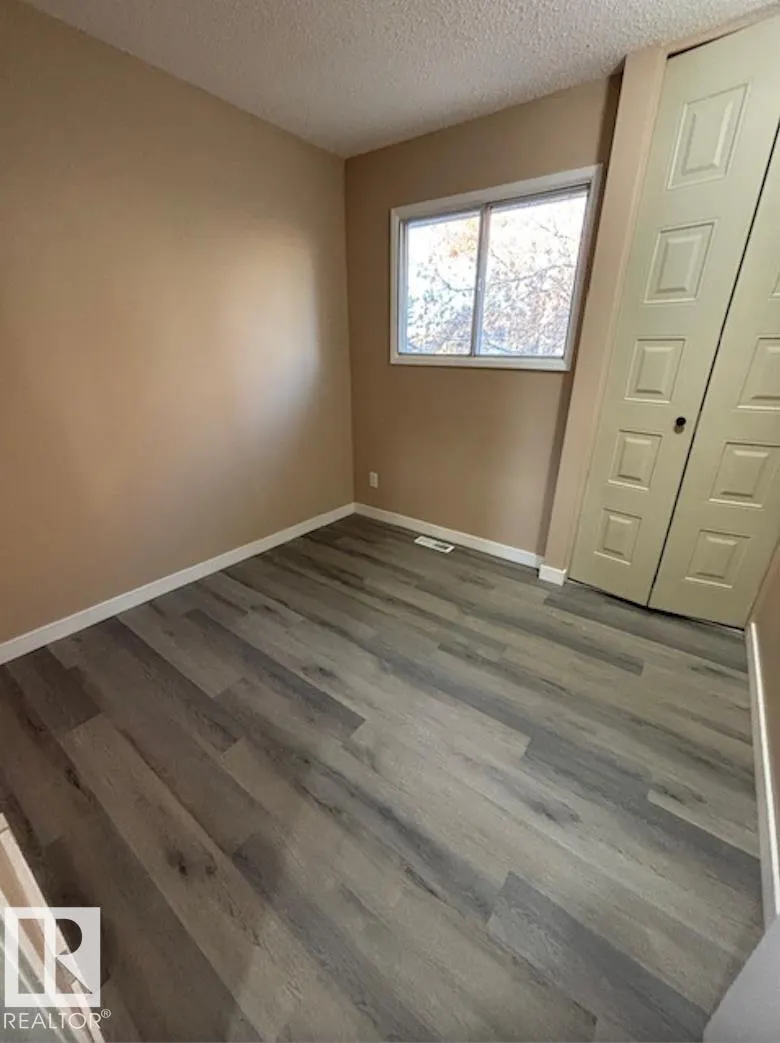 5512 38B AV NW