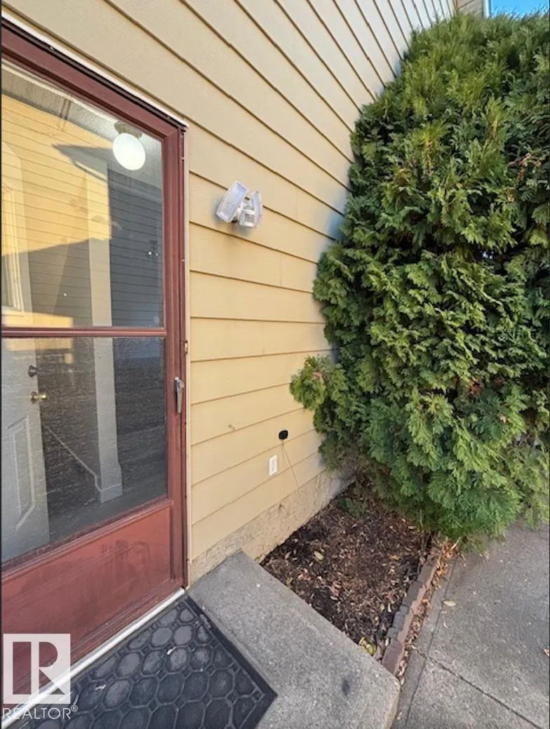 5512 38B AV NW