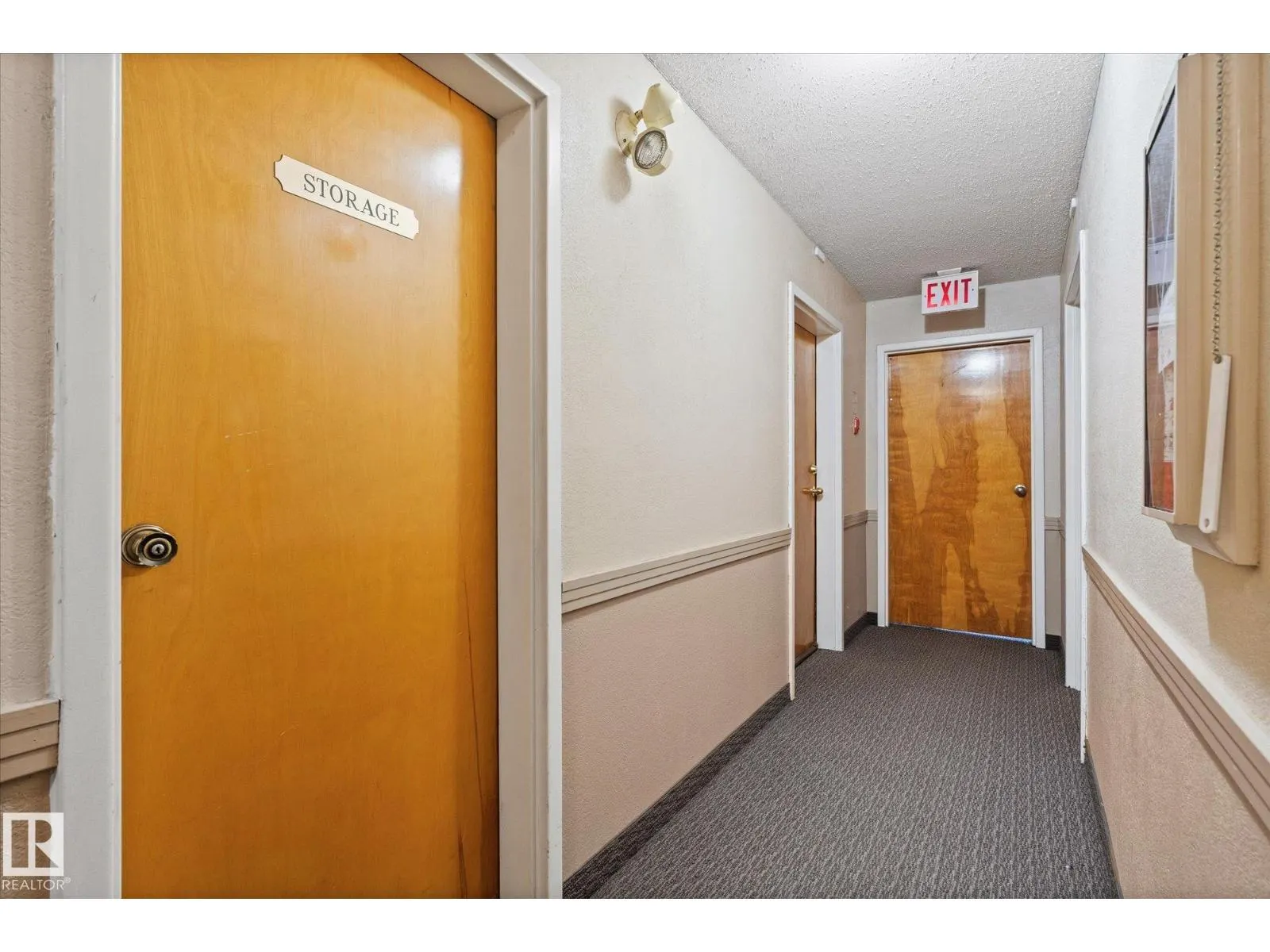 #104 39 AKINS DR