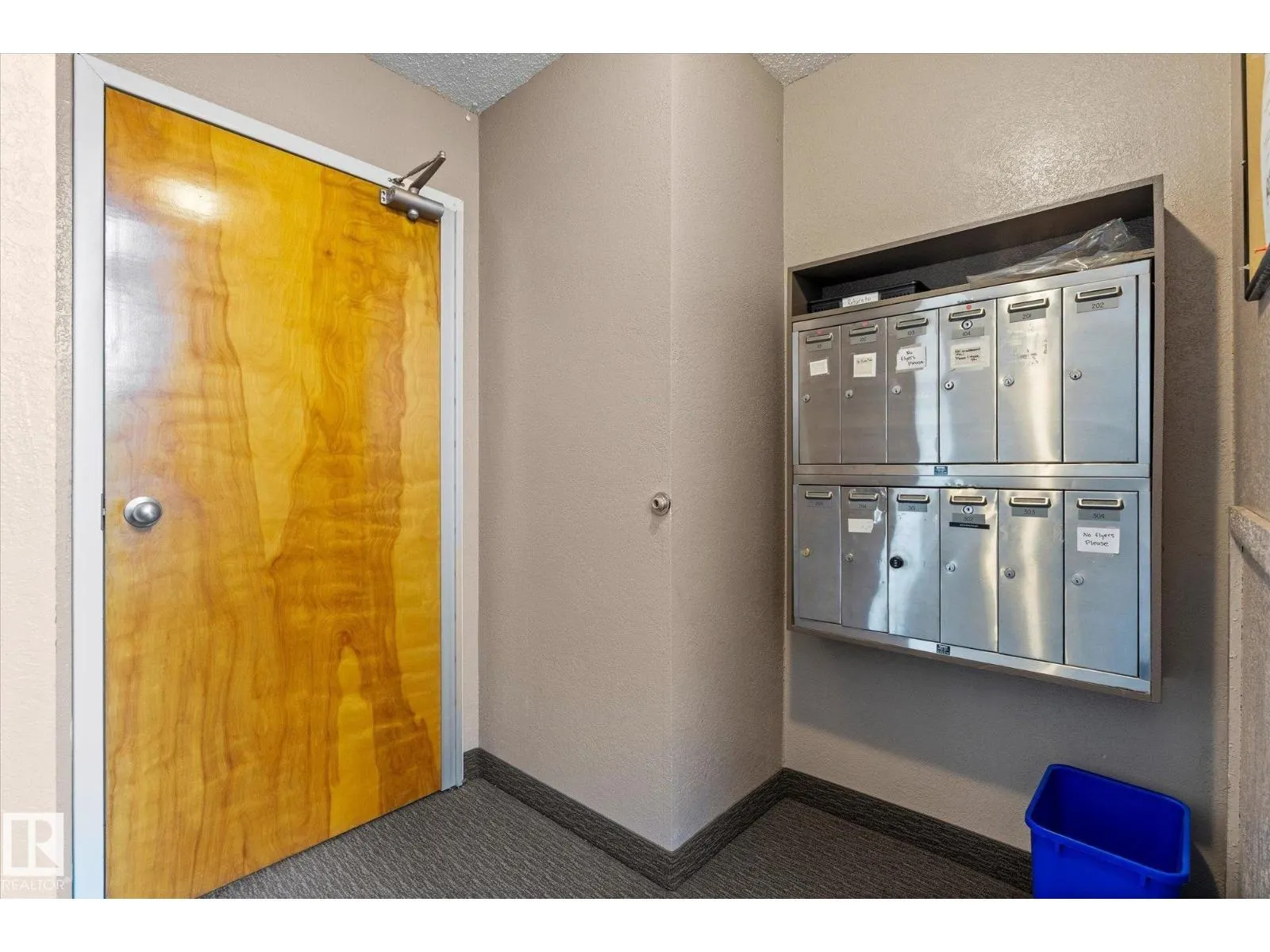 #104 39 AKINS DR