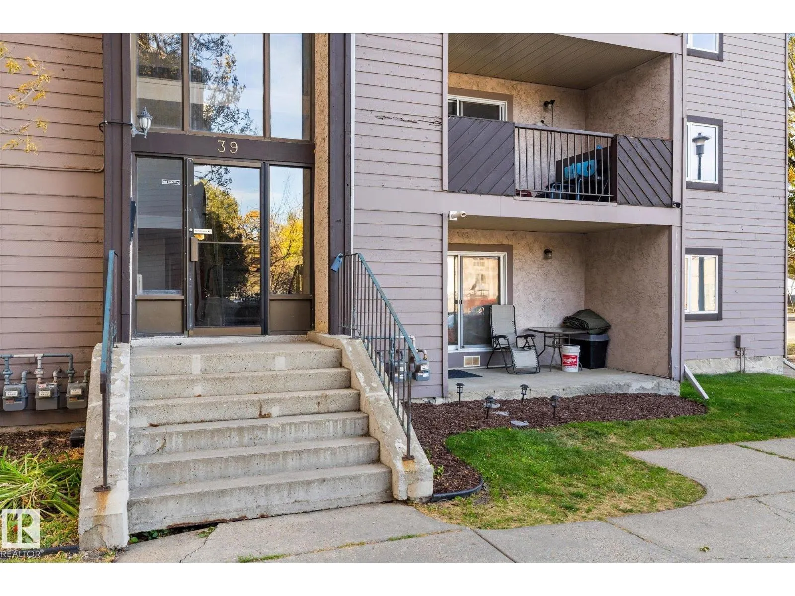 #104 39 AKINS DR