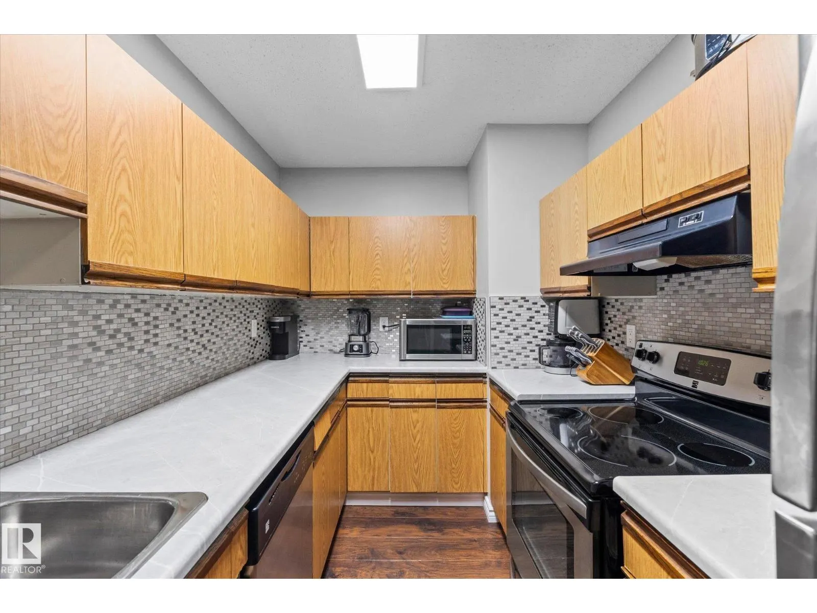 #104 39 AKINS DR