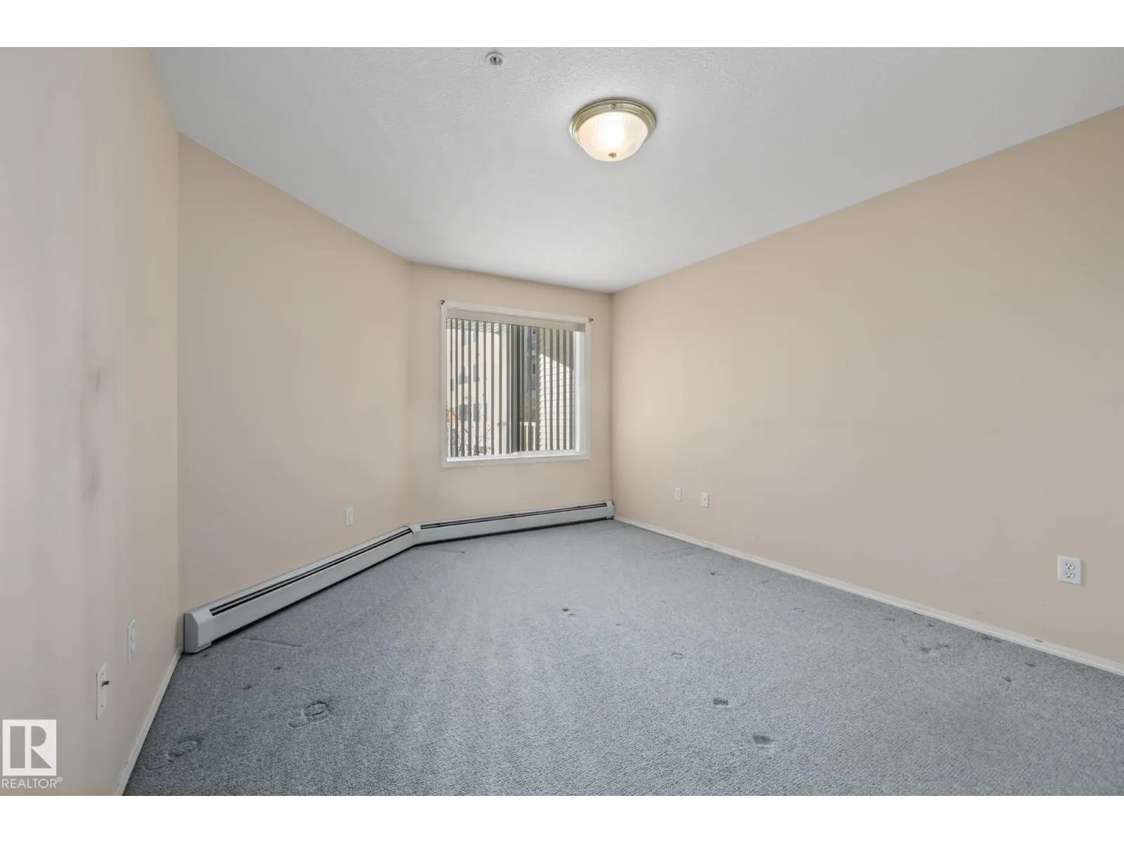 #203 78 MCKENNEY AV