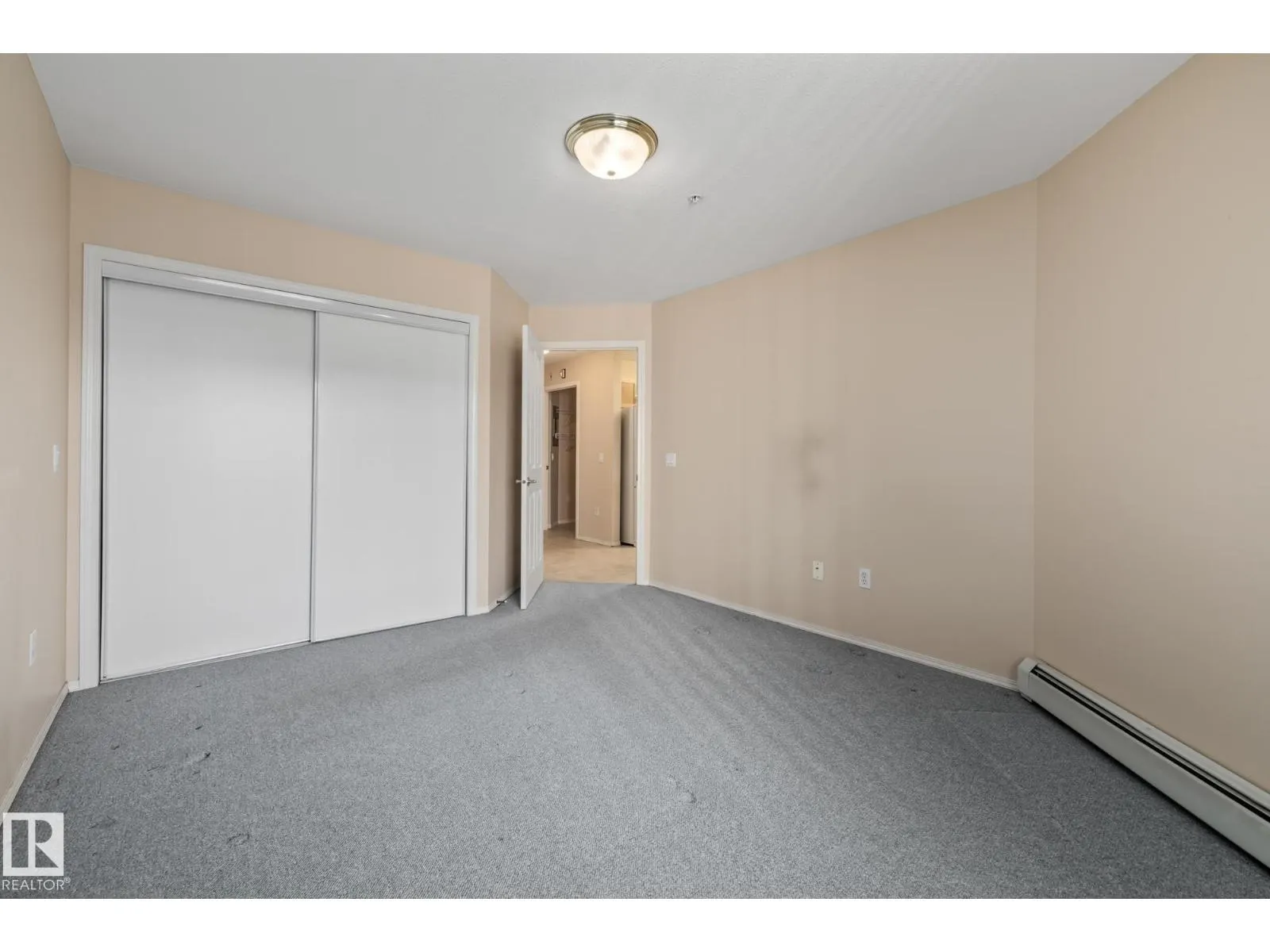#203 78 MCKENNEY AV