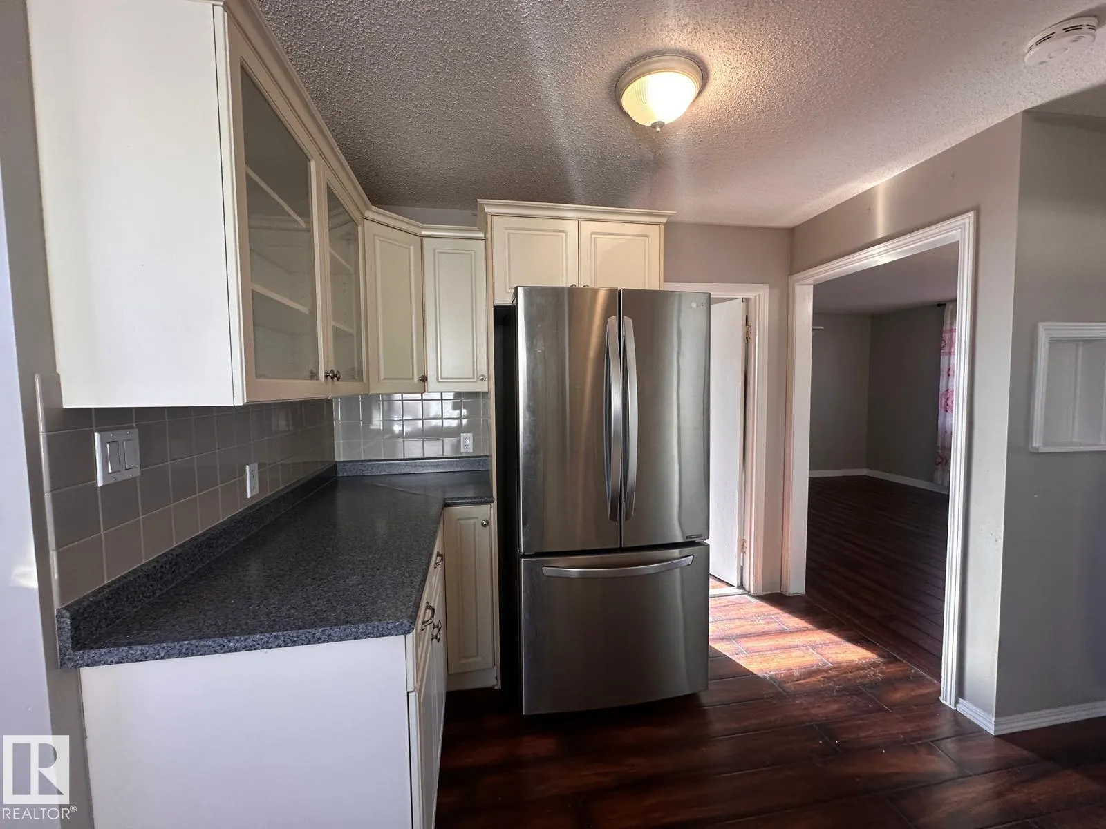 9921 163 ST NW