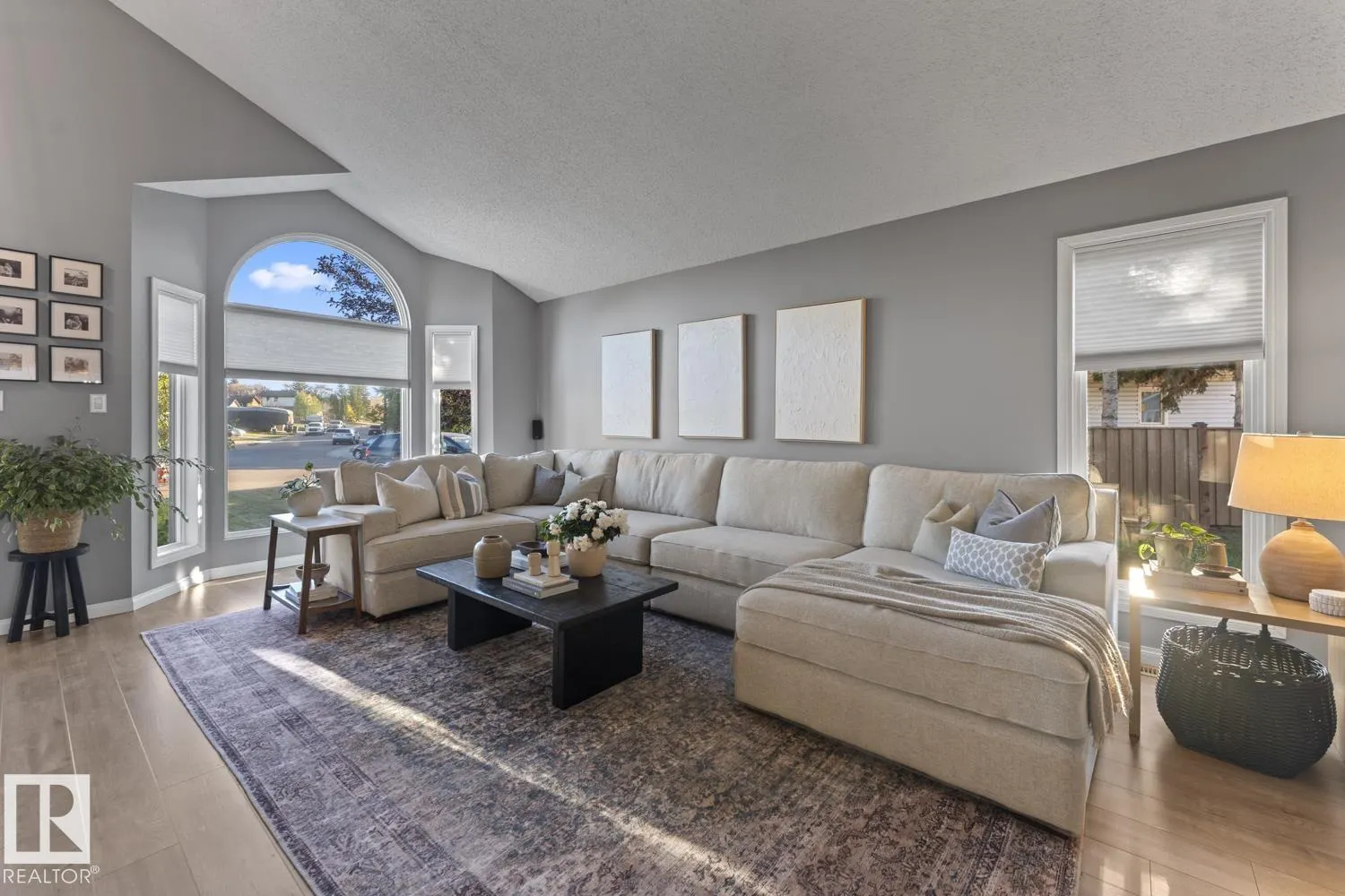 5206 43 ST