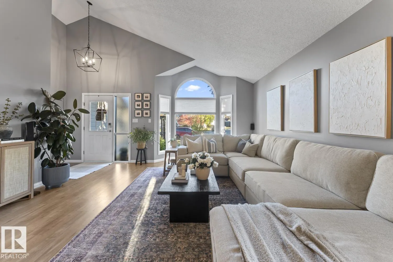 5206 43 ST