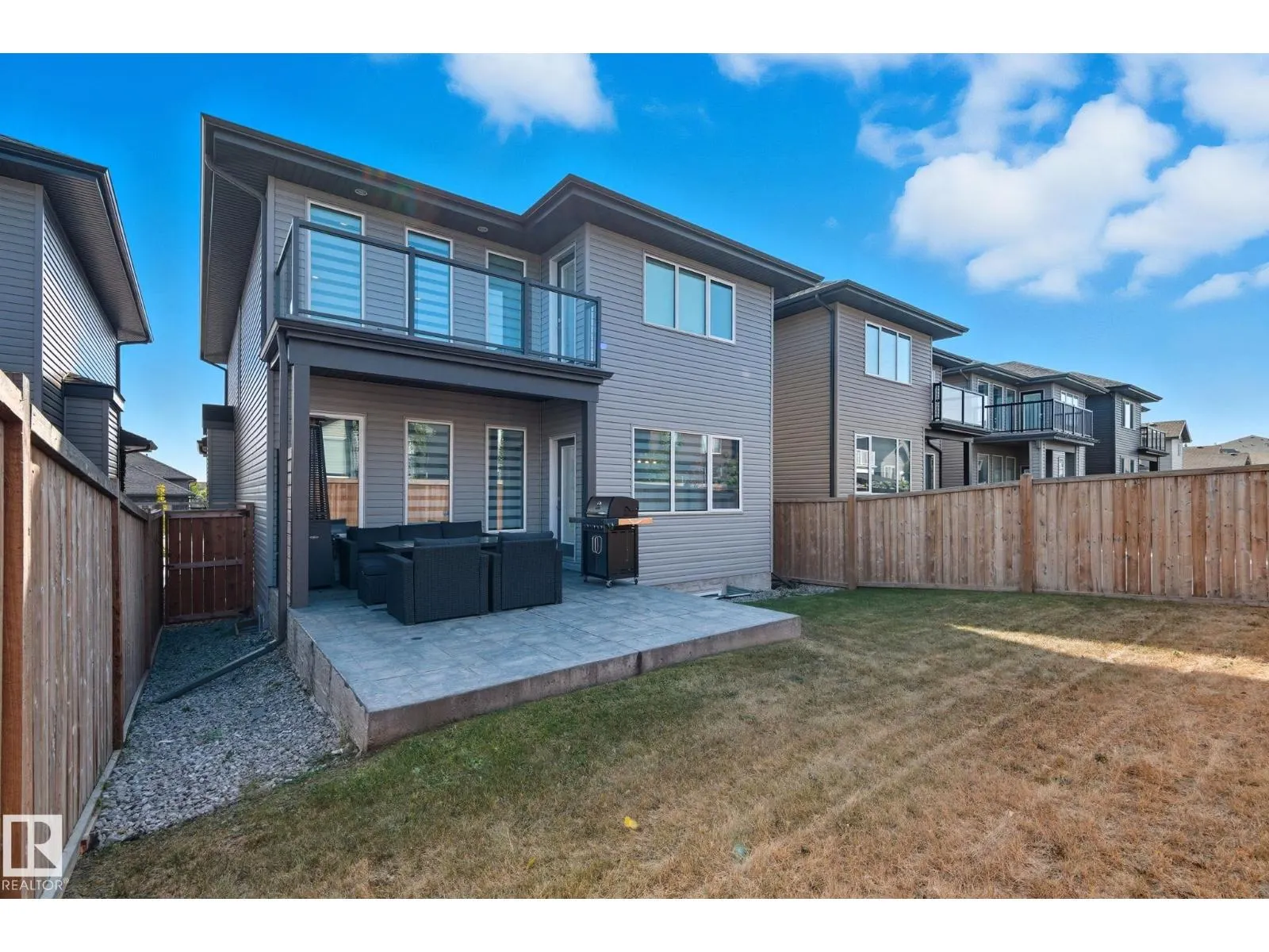 7520 173 AV NW