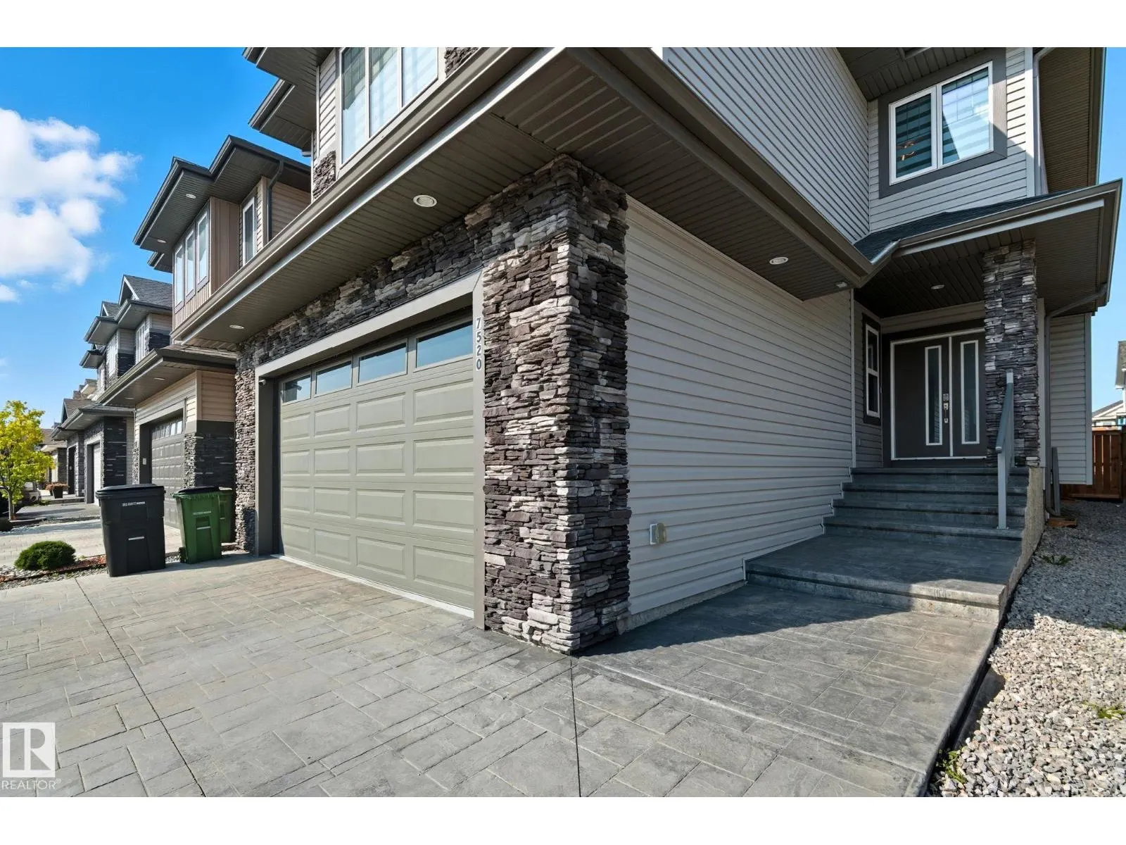 7520 173 AV NW