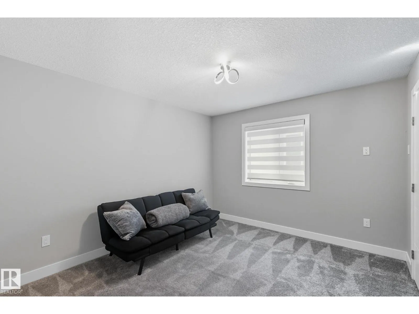 7520 173 AV NW