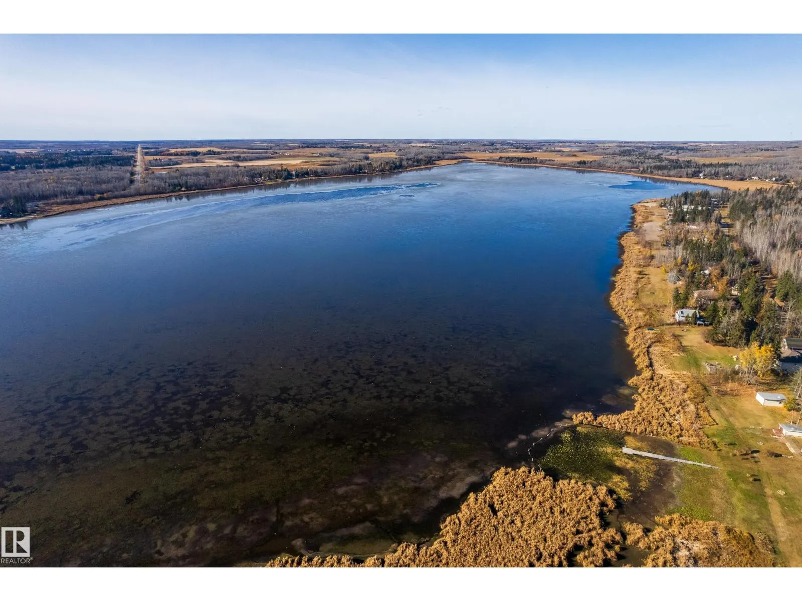 161 Lakeshore DR