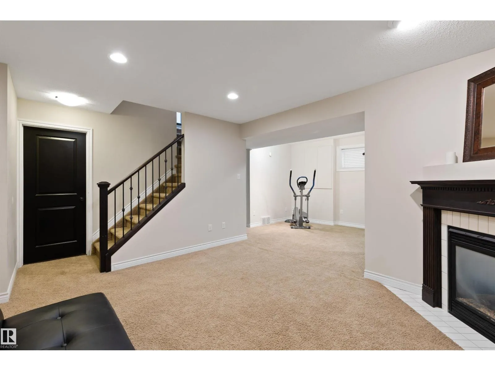 10416 99 ST