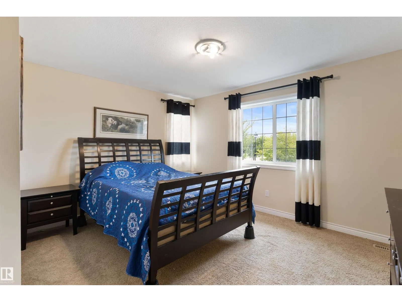 10416 99 ST