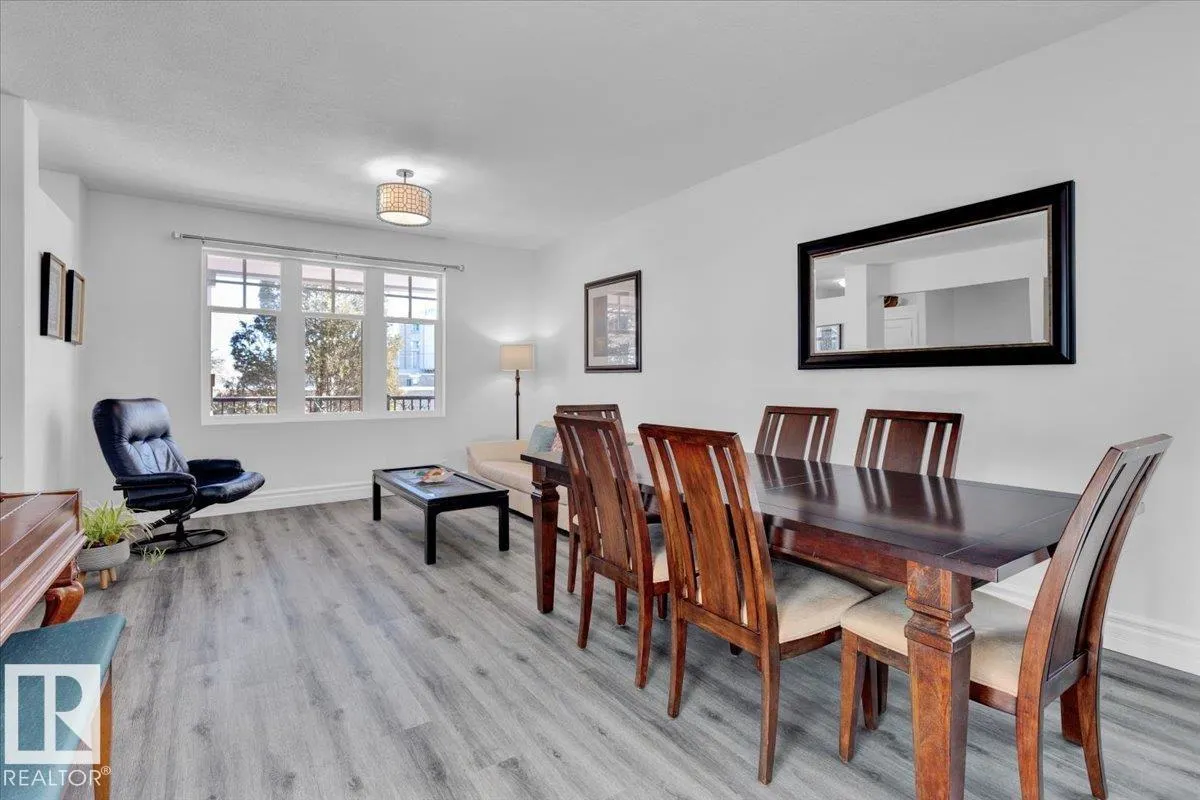 11910 76 ST NW