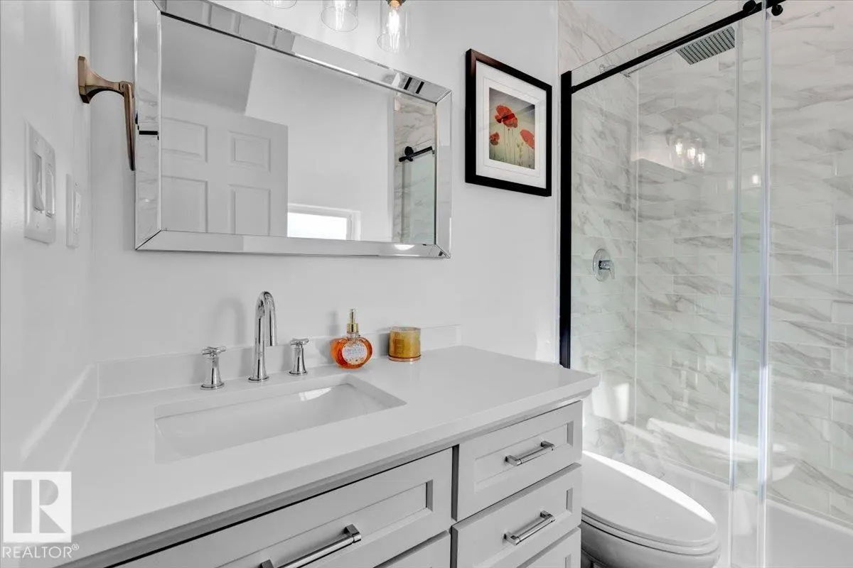 11910 76 ST NW