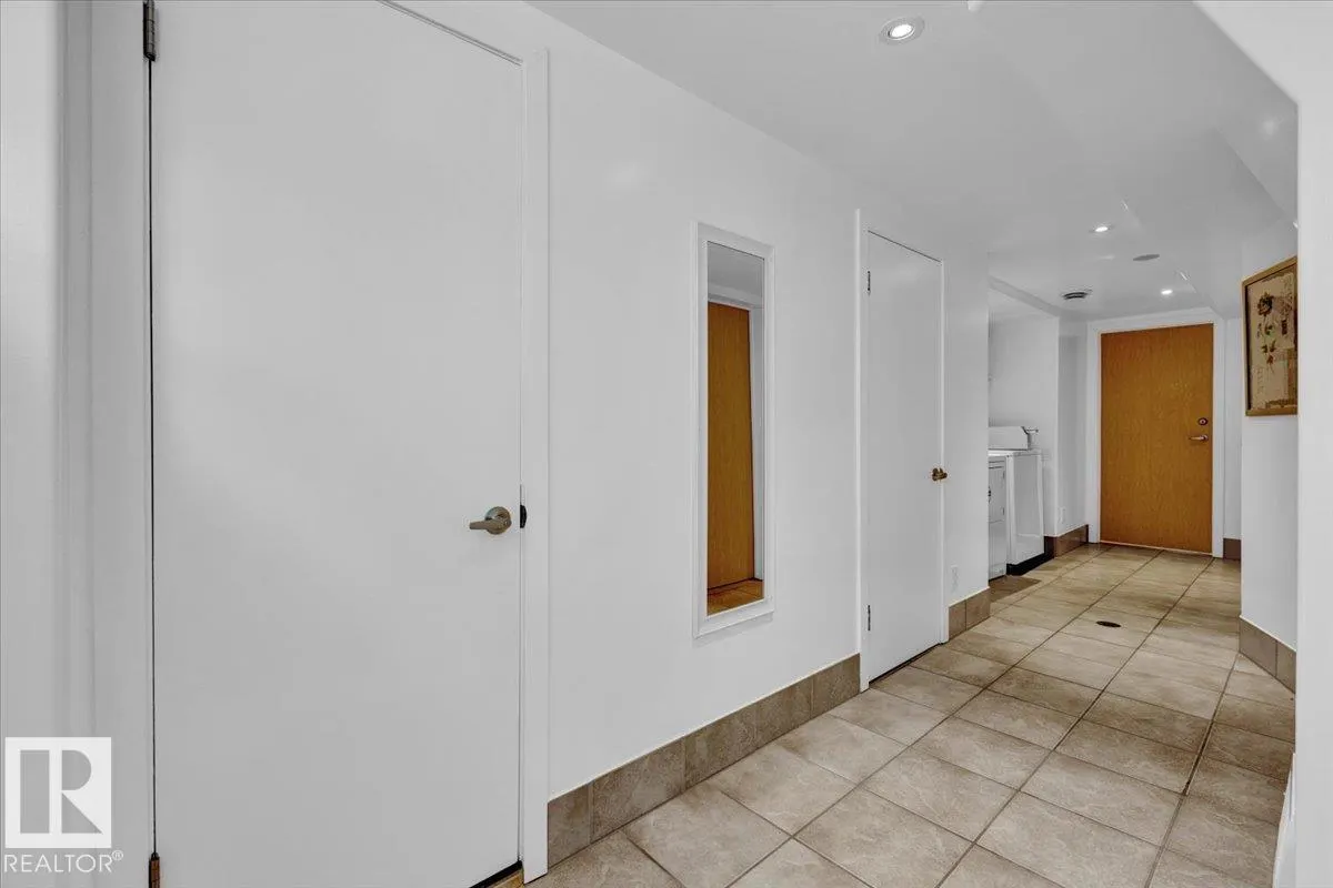 11910 76 ST NW