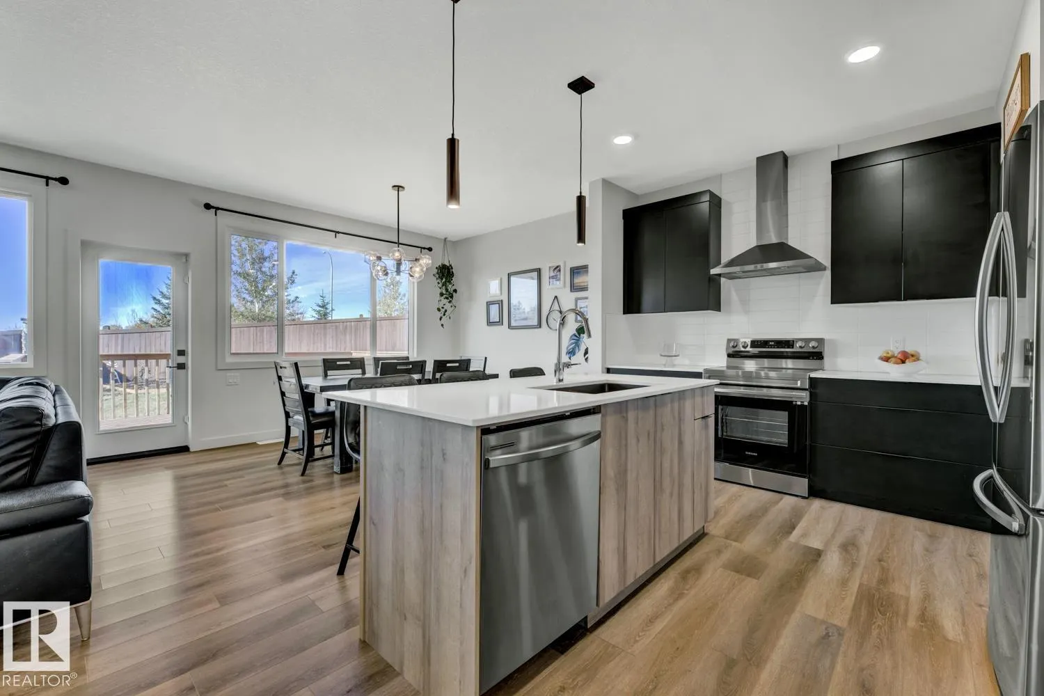 5 ELWYCK GA