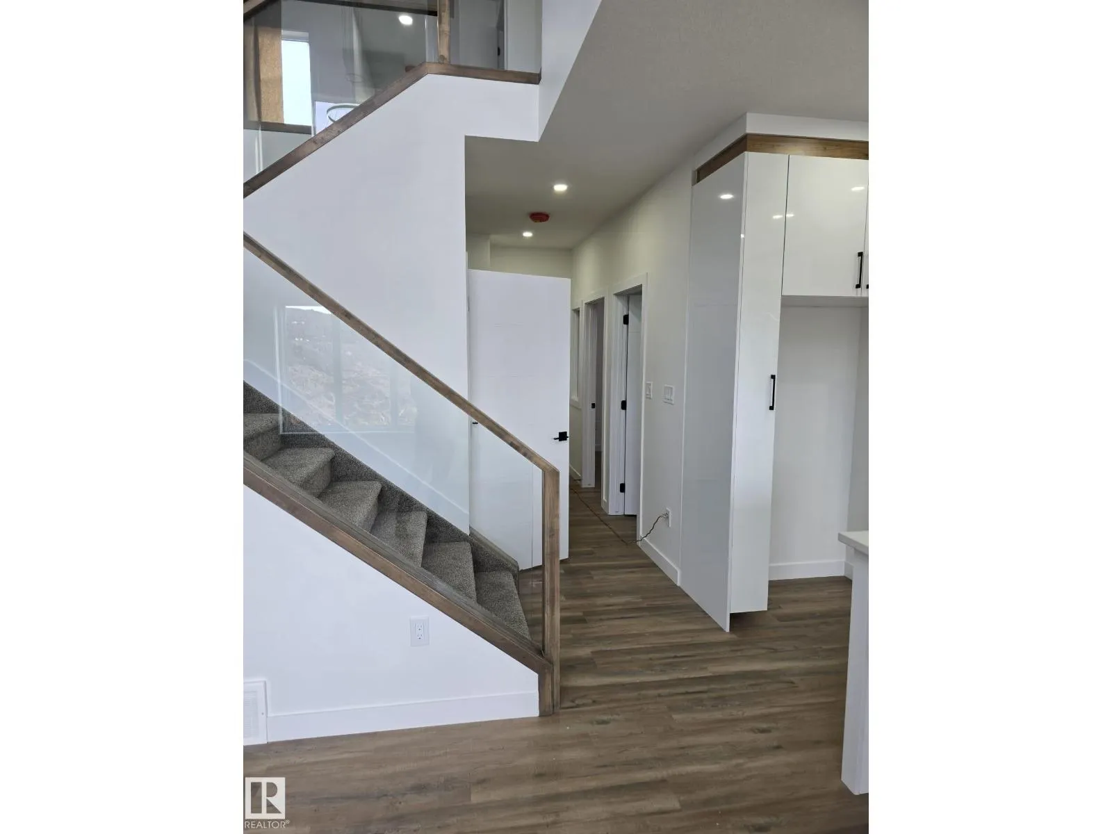 3907 36 ST