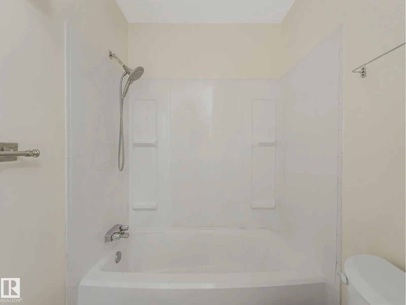 17010 100 ST NW