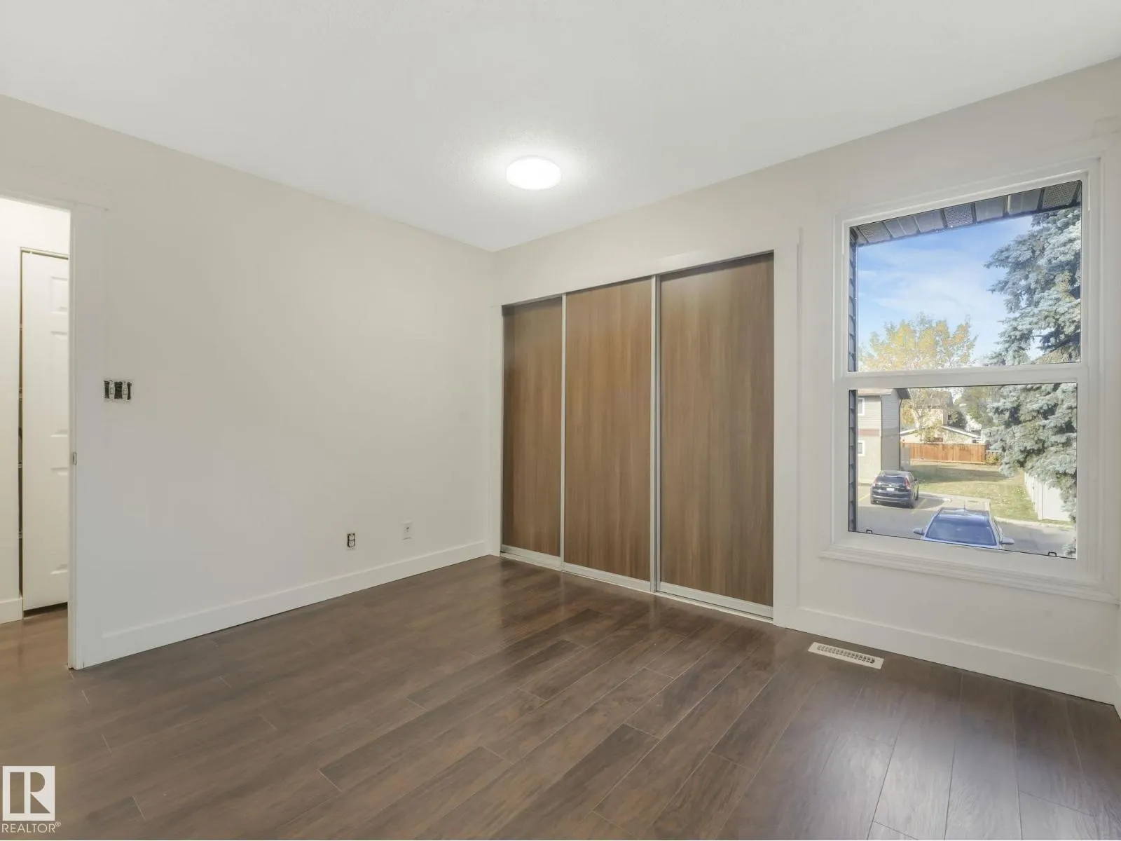 17010 100 ST NW
