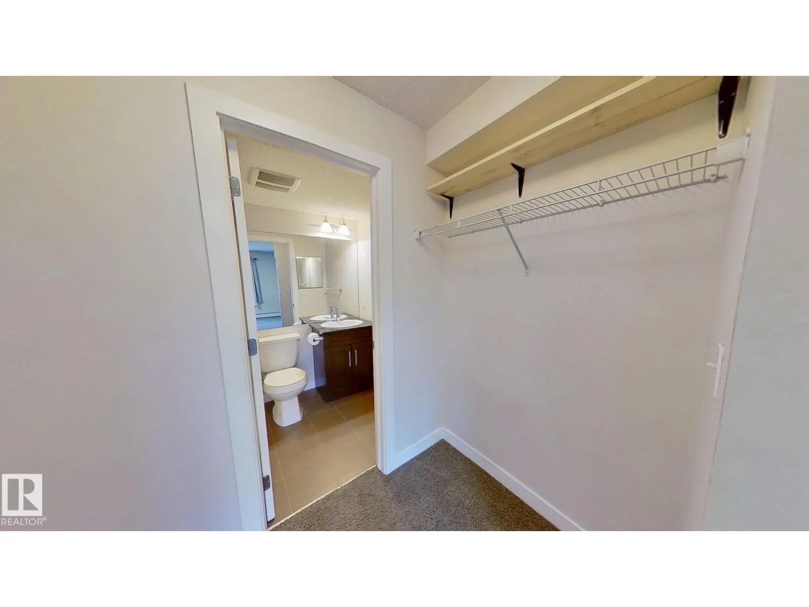#402 11804 22 AV SW