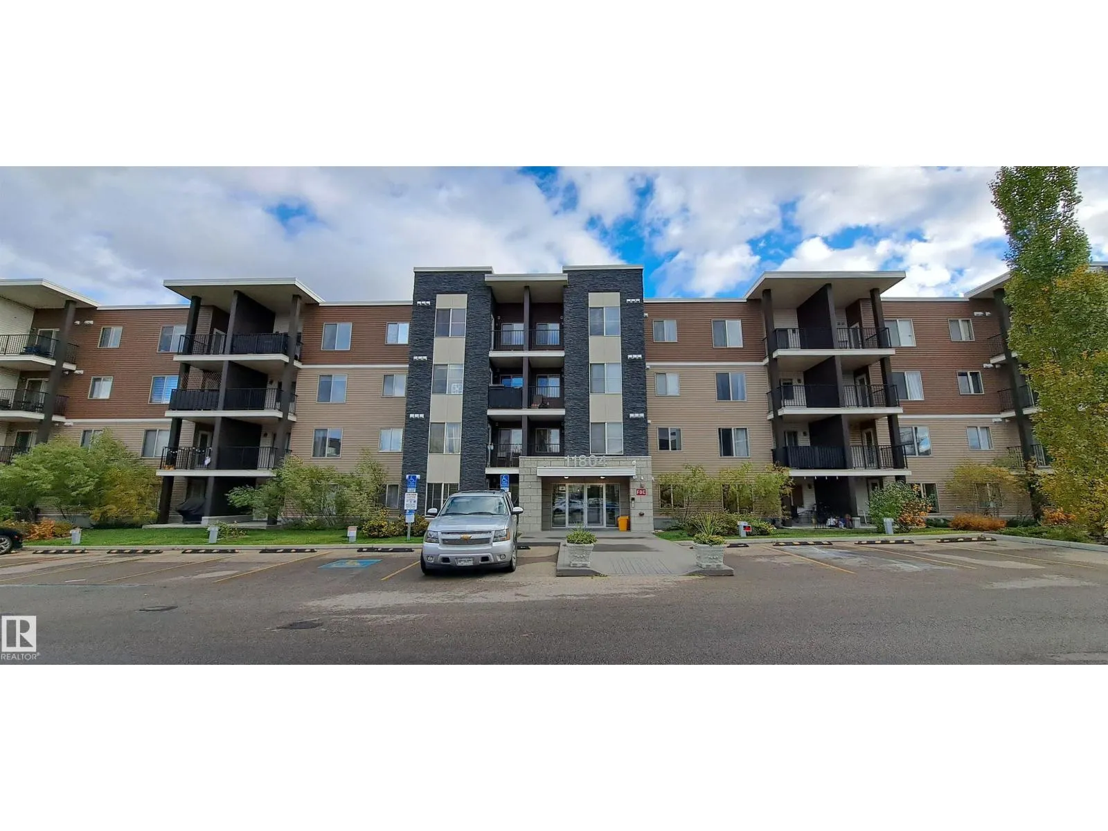 #402 11804 22 AV SW