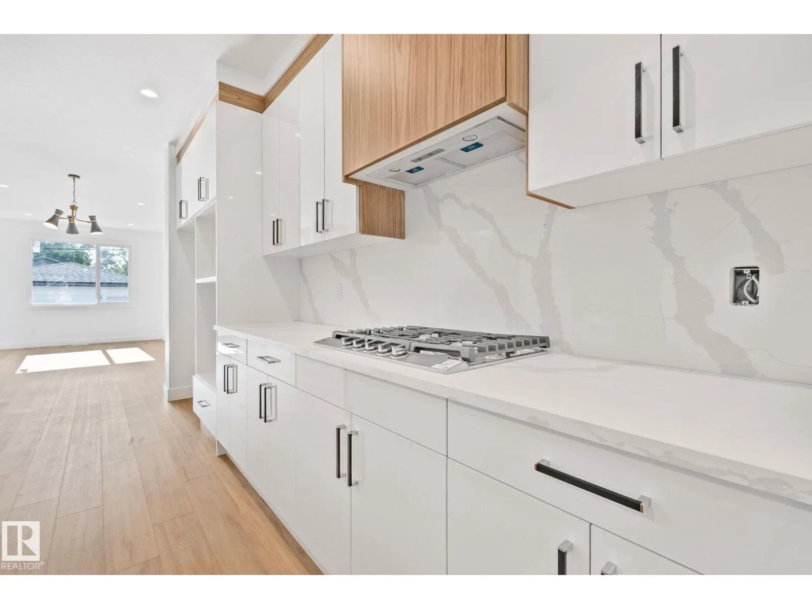 11140 126 ST E NW