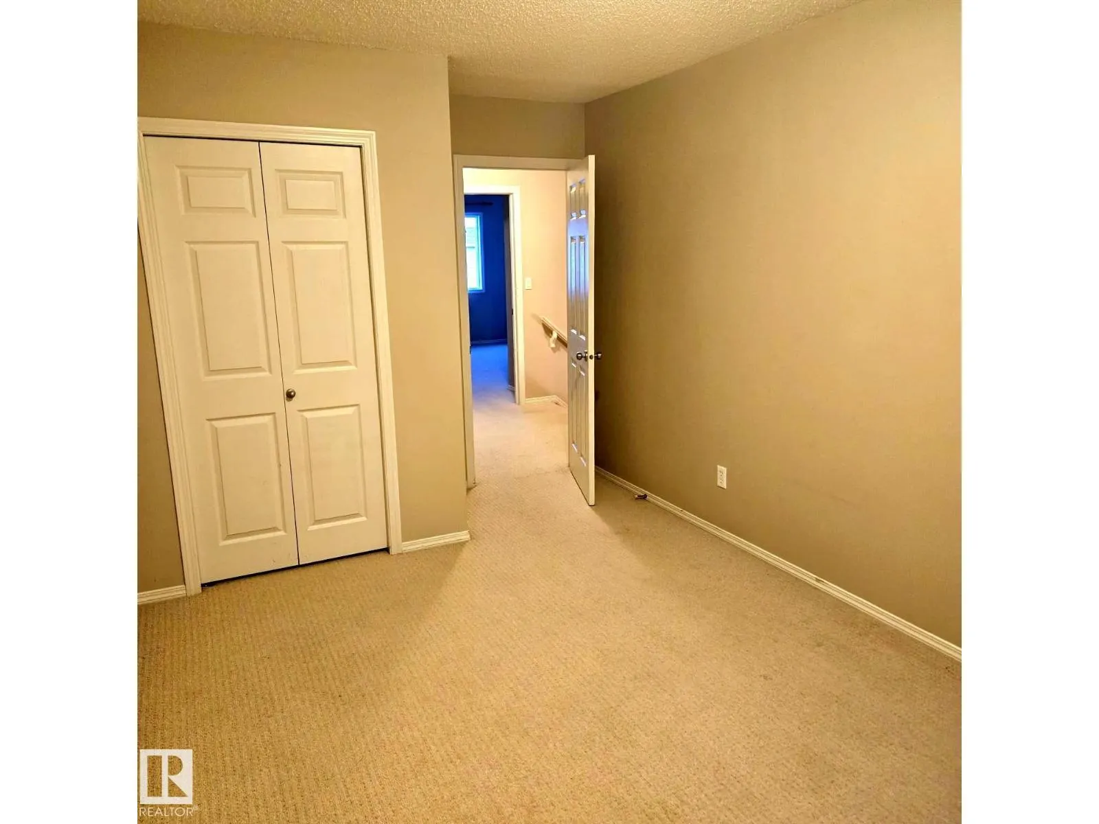 #20 120 MAGRATH RD NW