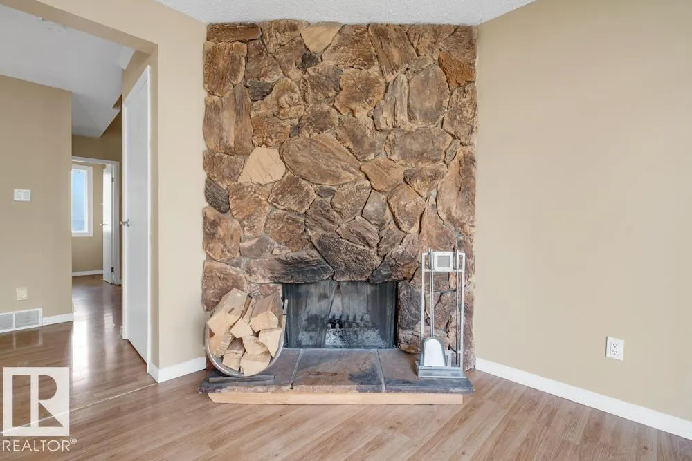 1193 HOOKE RD NW