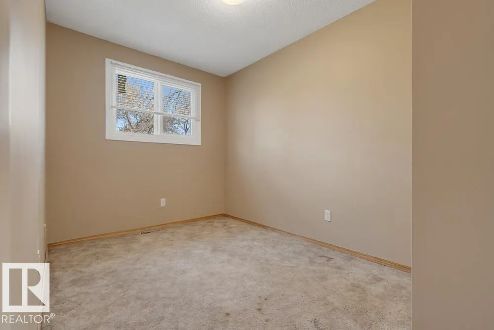 5418 144B AV NW