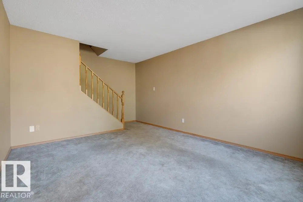 5418 144B AV NW