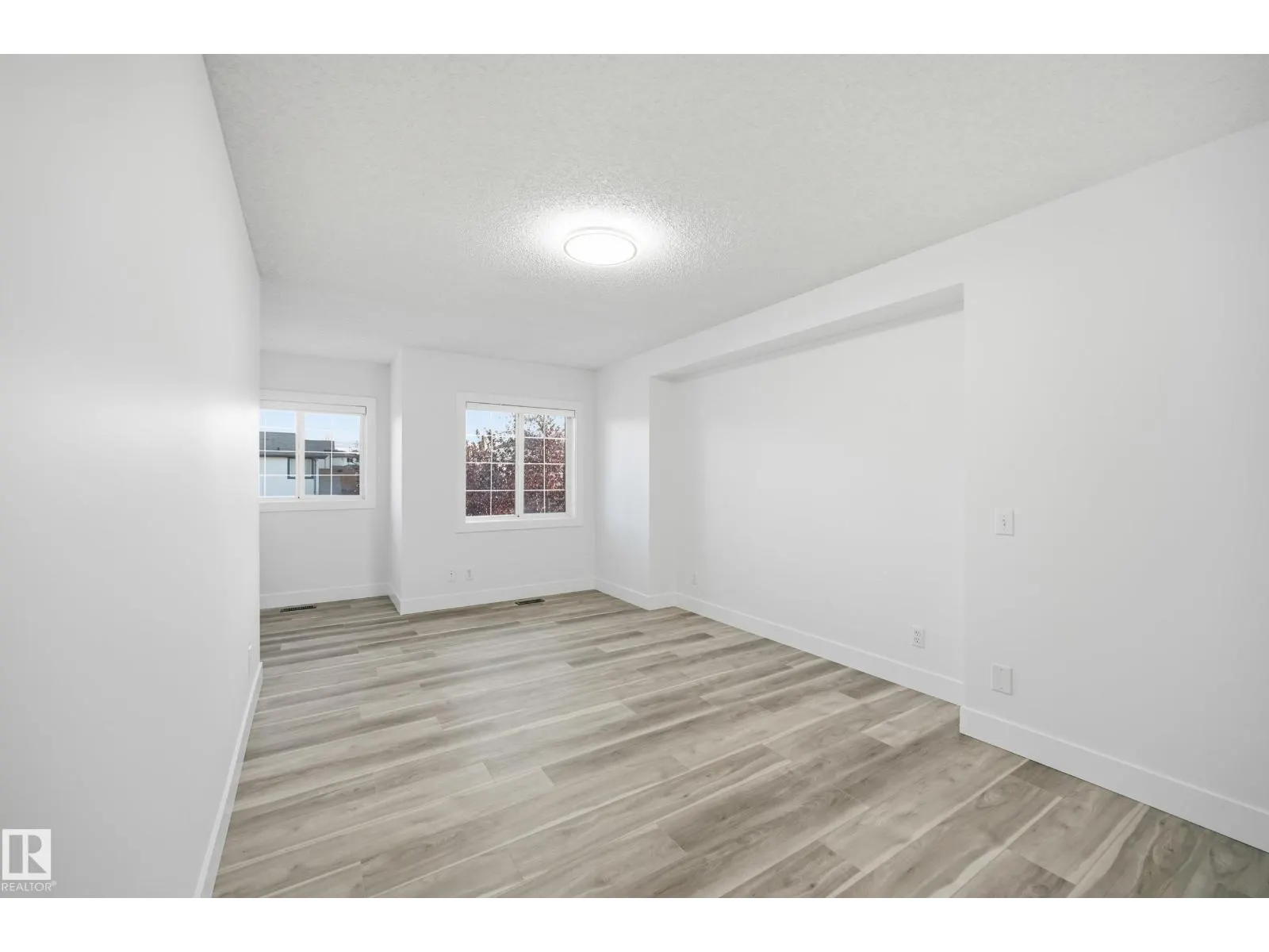 336 Wild Rose WY NW NW
