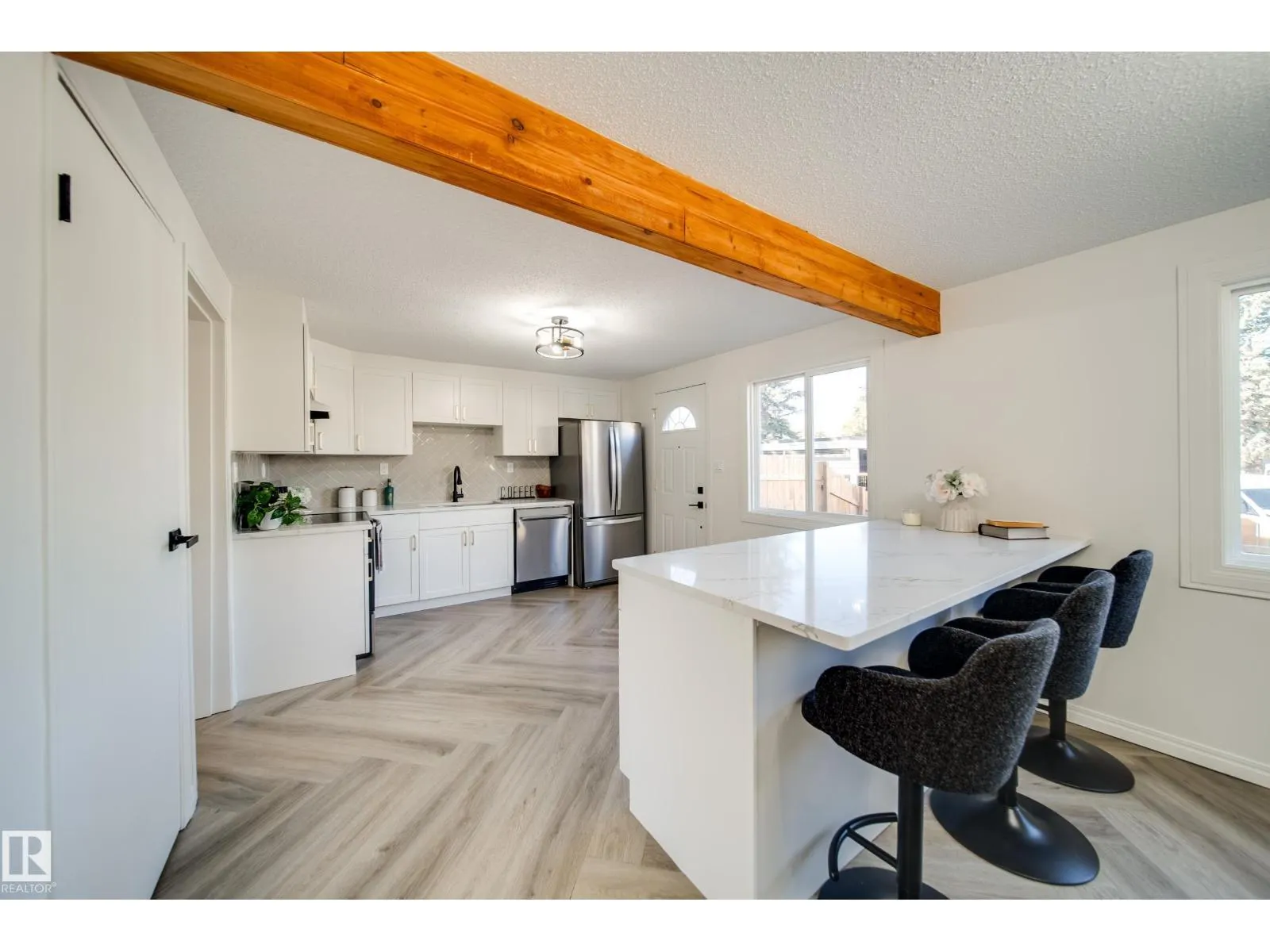 289 RIDGEWOOD