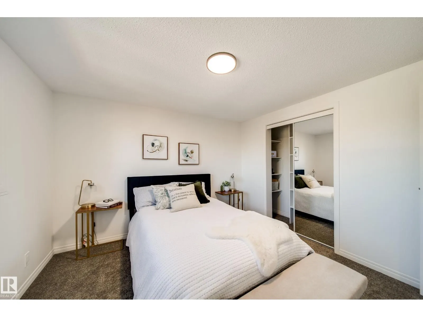 289 RIDGEWOOD