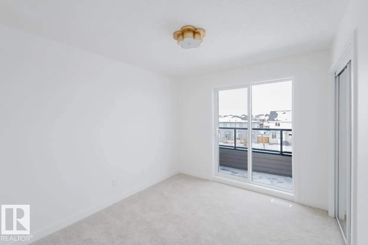 #45 16231 19 AV SW