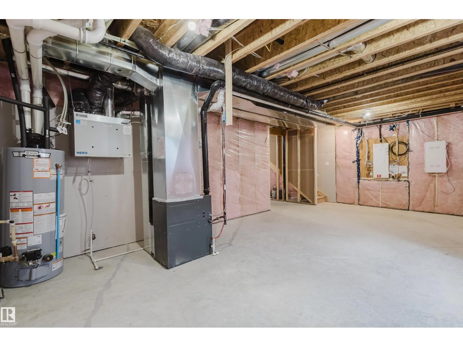 20505 16A AV NW
