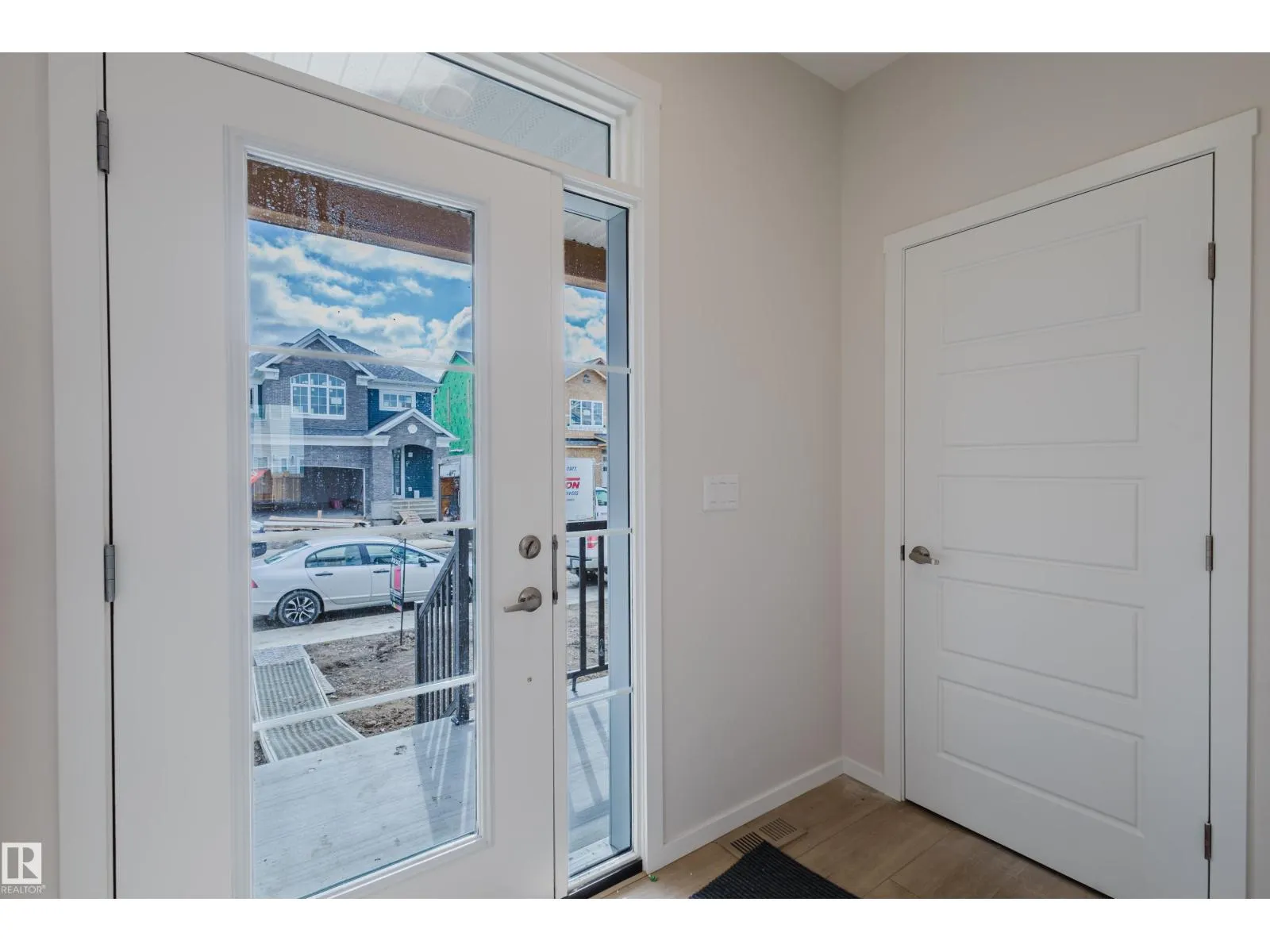 20505 16A AV NW