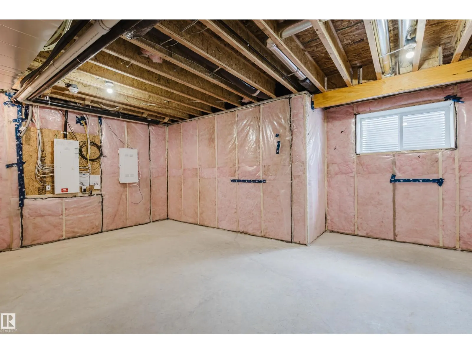 20505 16A AV NW