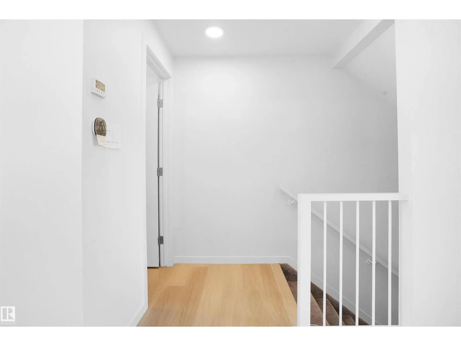 510 37 ST SW