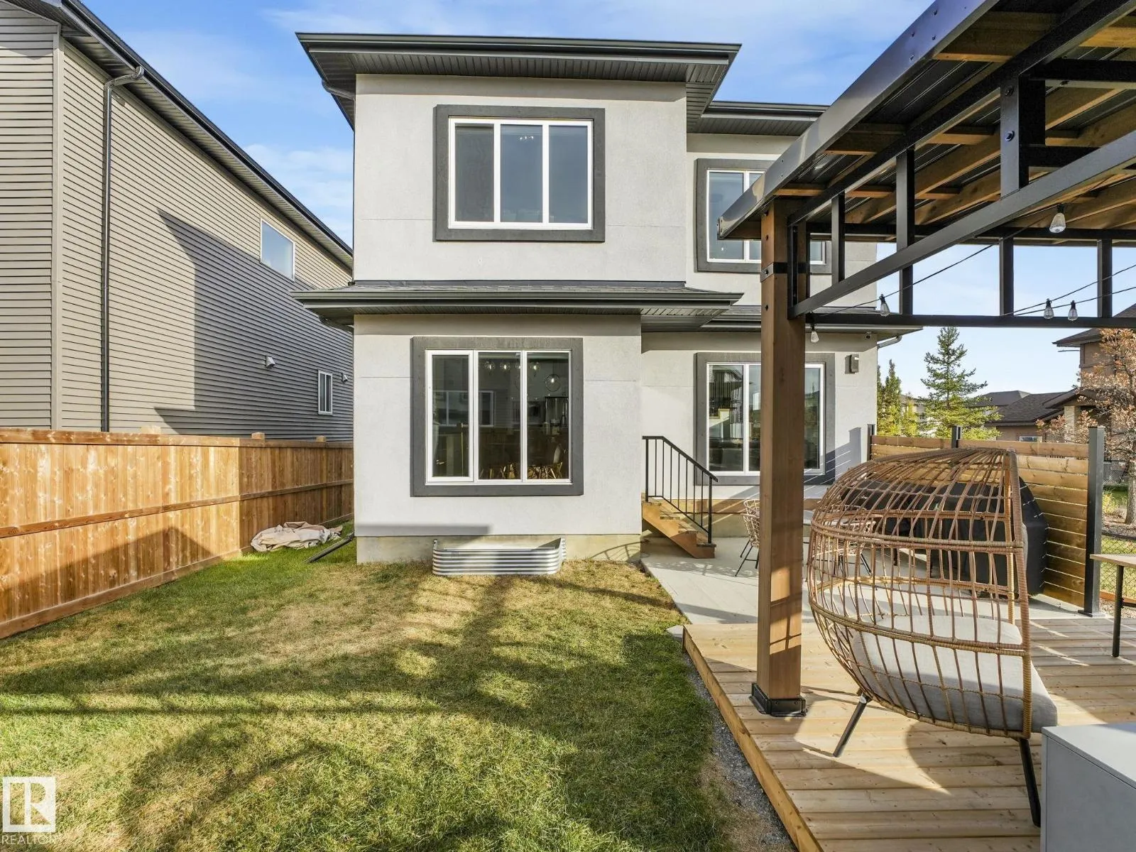 18120 89 ST NW