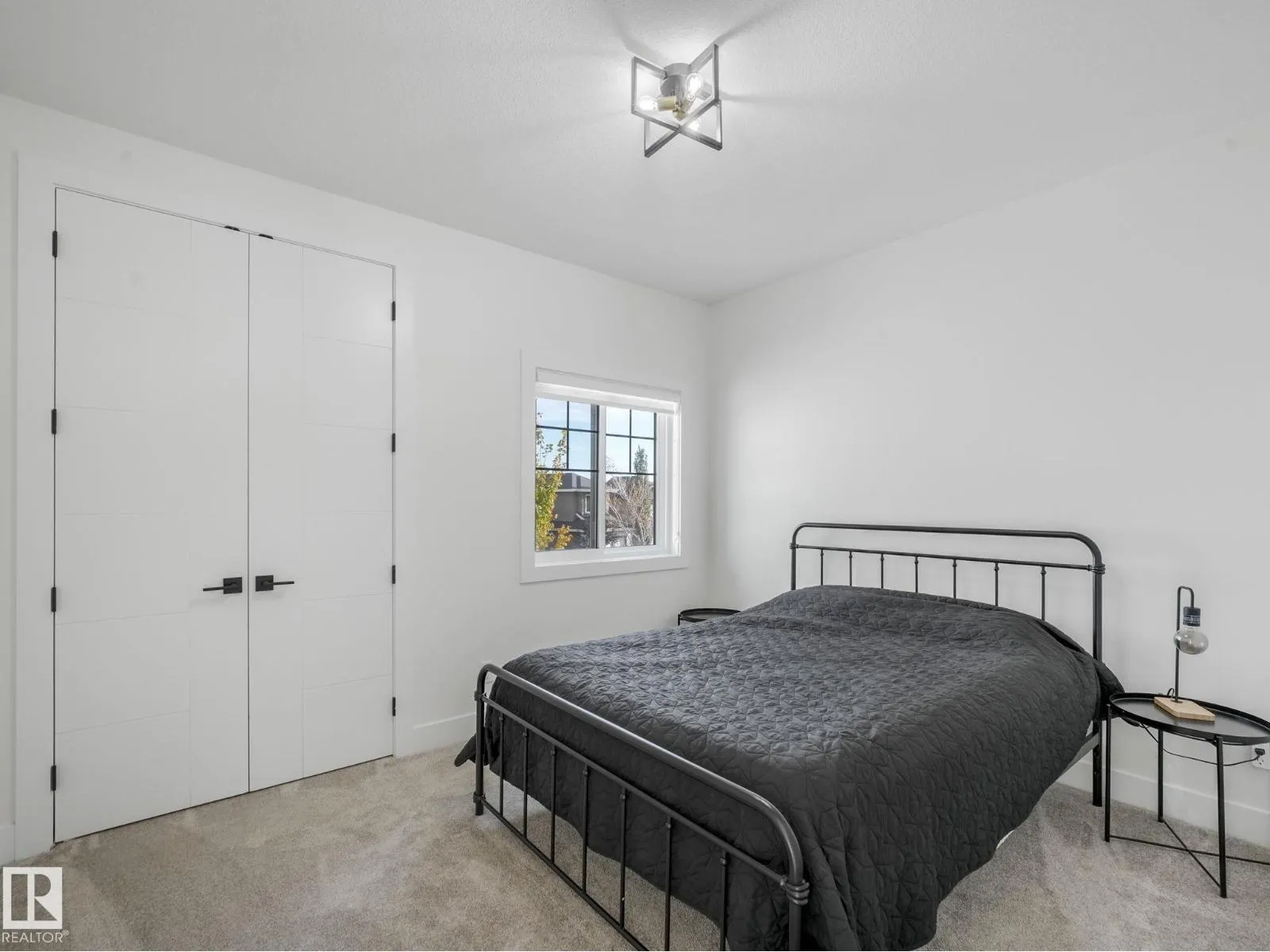 18120 89 ST NW