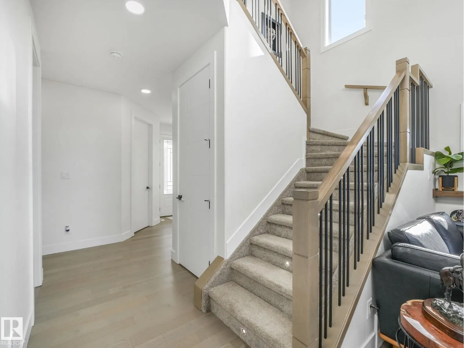 18120 89 ST NW