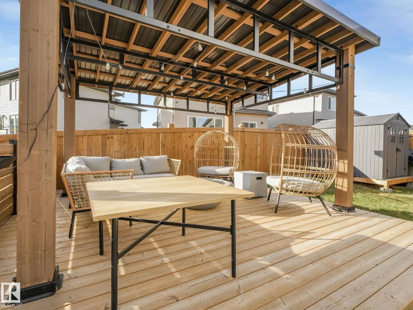 18120 89 ST NW