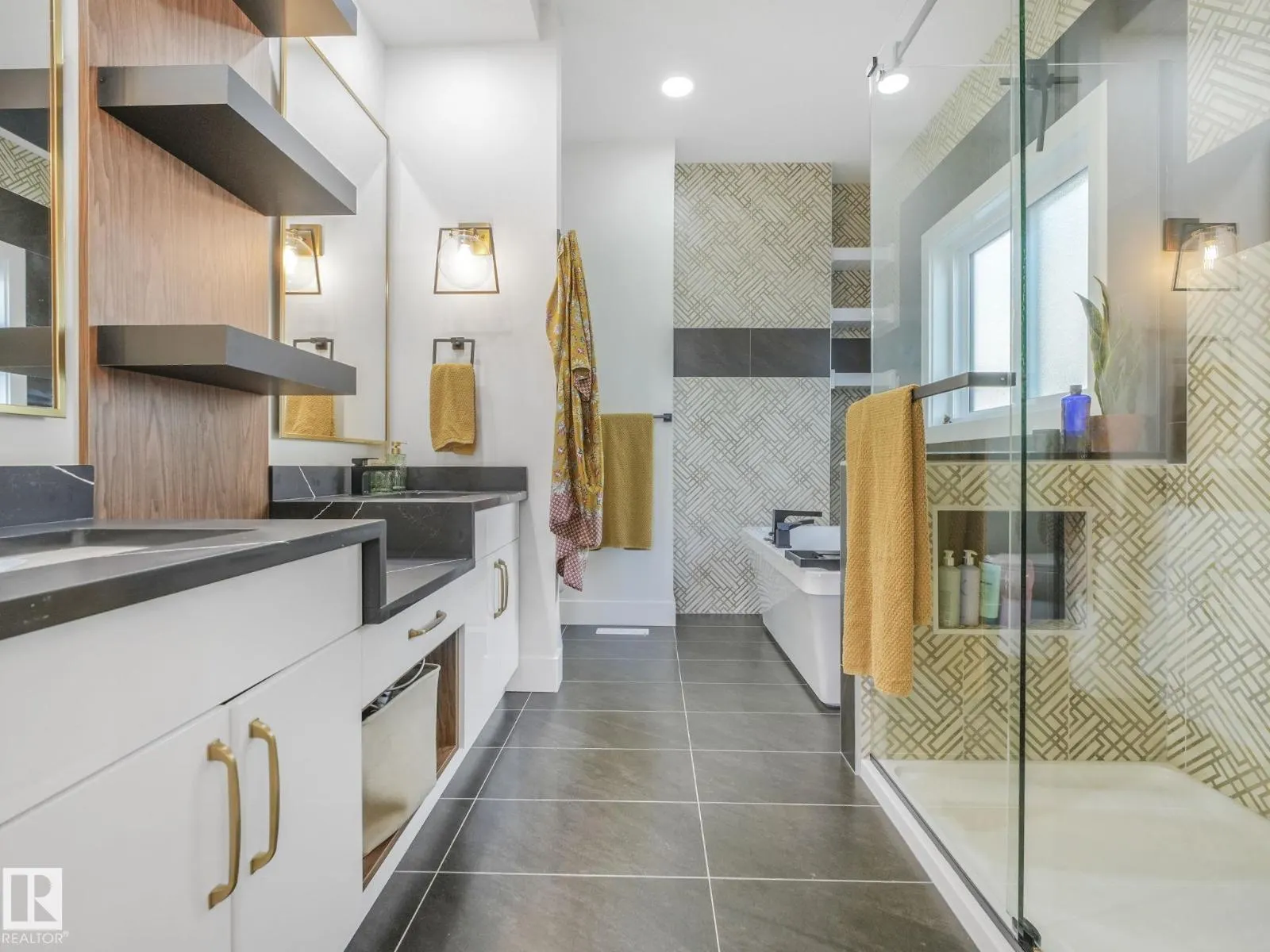 18120 89 ST NW