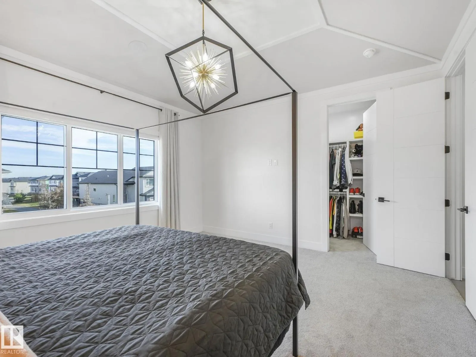 18120 89 ST NW